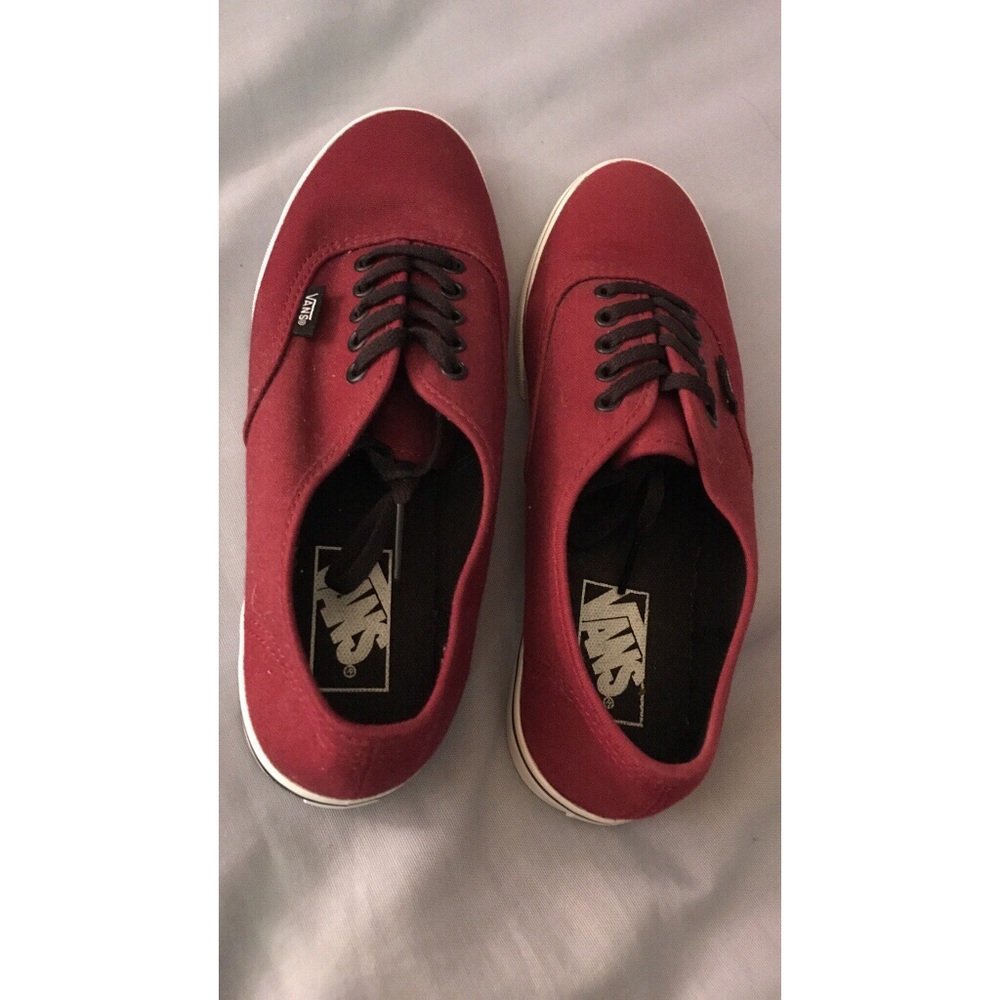 Women’s Vans - Burgundy